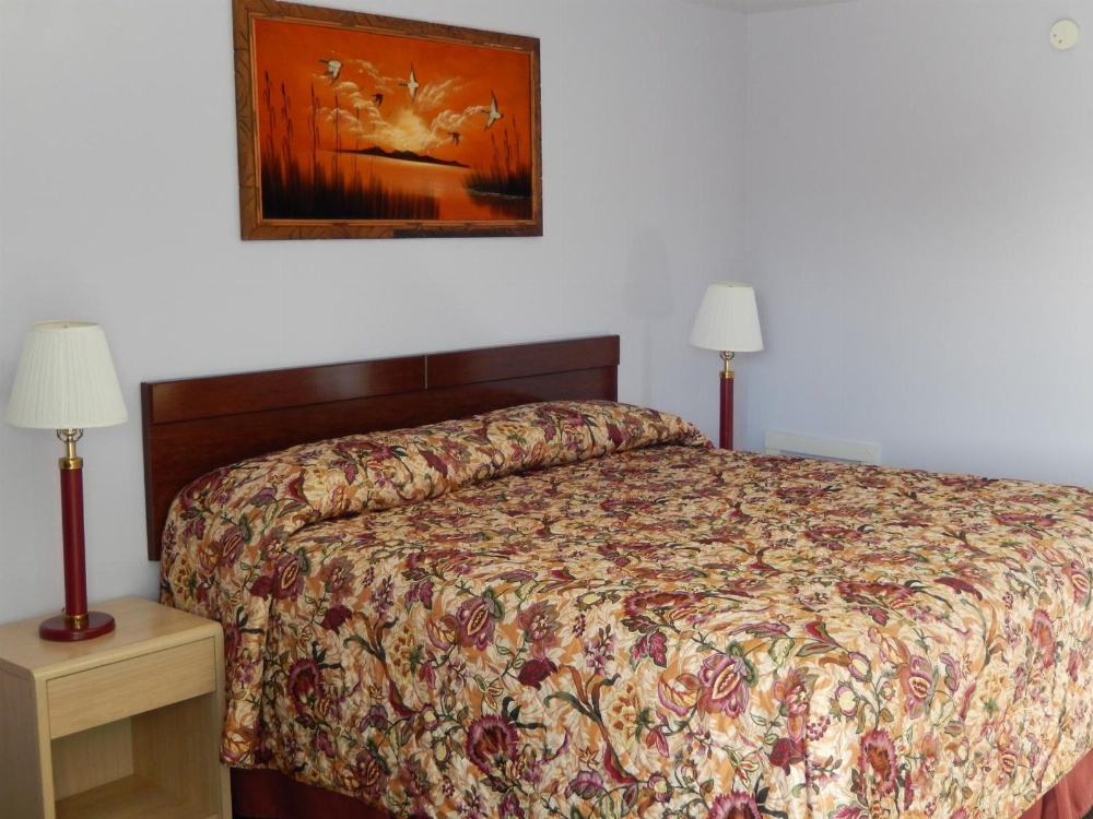 Room image 2